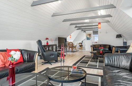 Trans House | Holiday Home Siljana - 200m from the sea by Interhome