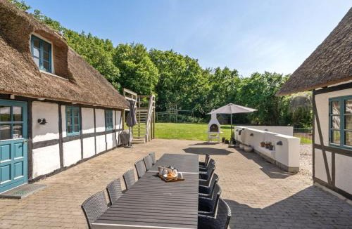 Tranekaer House | Holiday Home Sirkku - 320m from the sea by Interhome