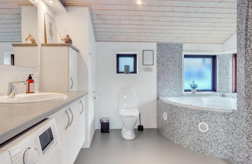 Nordost House | Holiday Home Sirpa - 1km from the sea by Interhome