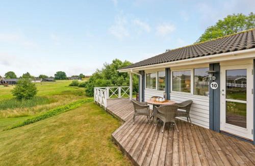 Spodsbjerg House | Holiday Home Sisko - 600m from the sea by Interhome