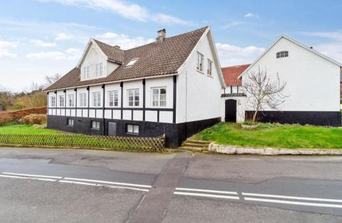 Tejn House | Holiday Home Sjard - 300m from the sea by Interhome