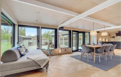 Skødshoved Strand House | Holiday Home Skødshovedgård Knebel Ix