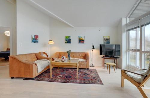 Tversted House | Holiday Home Skammel - 900m from the sea by Interhome