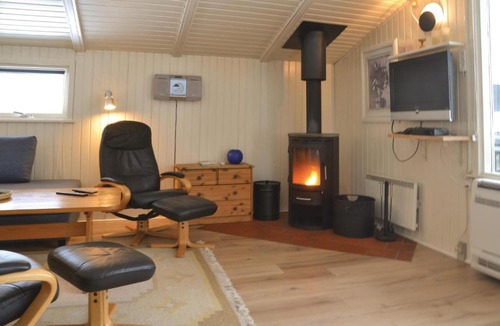 Skygge House | Holiday home Skovbrynet Give IV