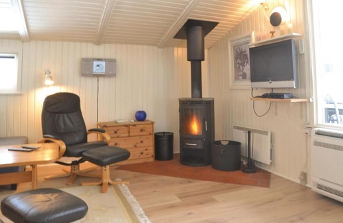 Skygge House | Holiday home Skovbrynet Give IV