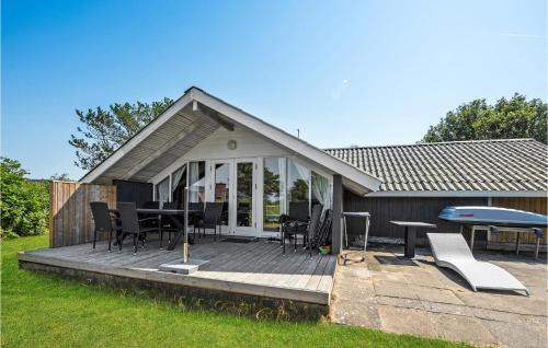 Skaven Strand House | Holiday Home Skovbrynet Tarm Iv