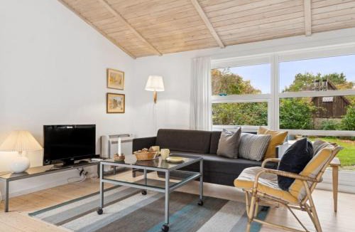 Gudhjem House | Holiday Home Skyler - 250m from the sea by Interhome
