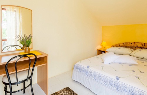 Cove Makarac (Milna) House | Holiday home Slavica, (15519), Milna, Croatia
