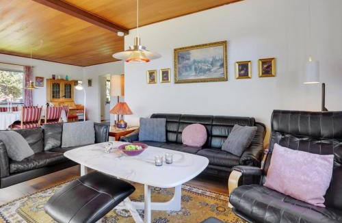 Stege House | Holiday Home Slavjanka - 2km from the sea by Interhome