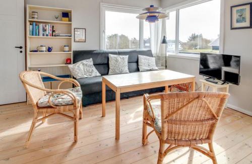 Lakolk House | Holiday Home Sohvi - 450m from the sea by Interhome