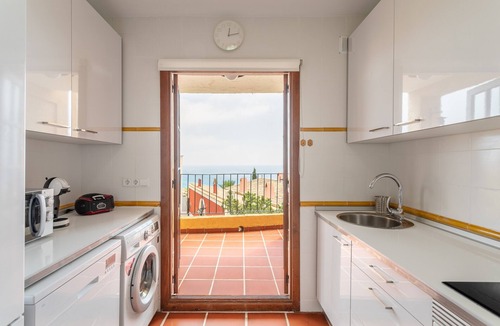 Coveta Fuma House | Holiday Home 'Sol de Mar' with Sea and Mountain View, Shared Pool & Wi-Fi