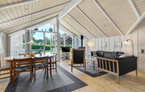 Hov House | Holiday Home Solgården Tranekær Vi