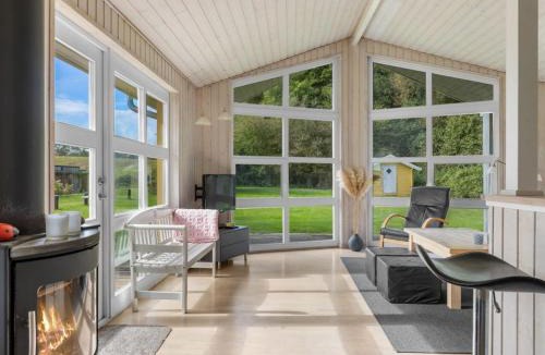 Vejlby Fed House | Holiday Home Solja - 85m from the sea by Interhome