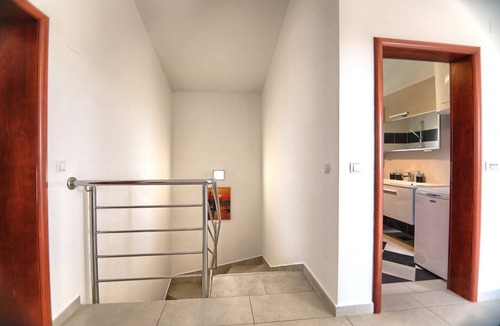 Kakma House | Holiday Home Srećko - Three Bedroom Holiday Home With Pool
