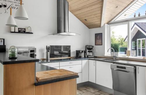 Nørre Lyngby House | Holiday Home Steen - 800m from the sea by Interhome