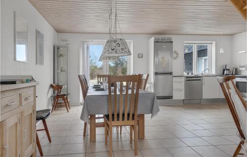Stenbjerg House | Holiday Home Stenbjerg Kirkevej