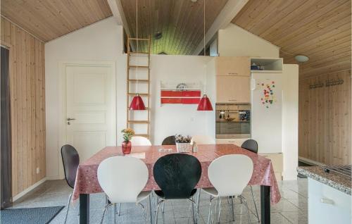 Egense House | Holiday Home Storvorde 40