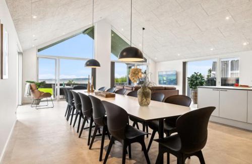 Vibæk Strand House | Holiday Home Straale - 50m from the sea by Interhome