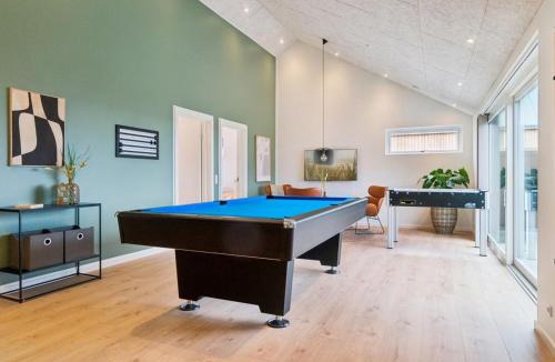 Vibæk Strand House | Holiday Home Straale - 50m from the sea by Interhome