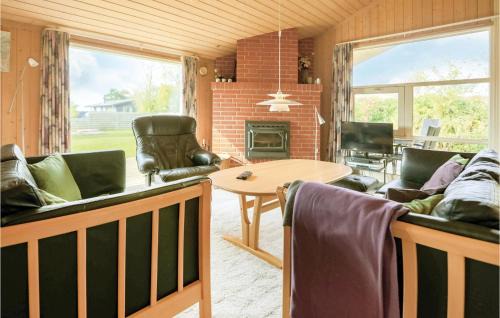 Store Kongsmark House | Holiday Home Strandvænget Slagelse