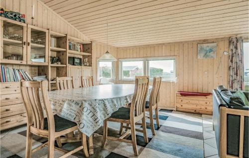 Store Kongsmark House | Holiday Home Strandvænget Slagelse