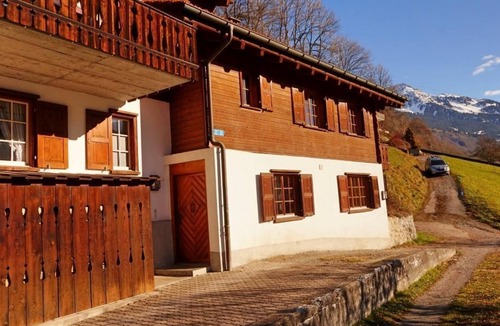 Kublis Ski Chalet | Holiday home Stutz house part right