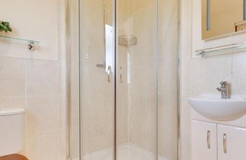 Stonegate House | Holiday Home Sugarloaf by Interhome