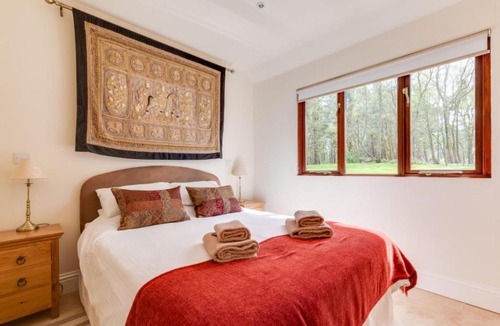 Stonegate House | Holiday Home Sugarloaf by Interhome