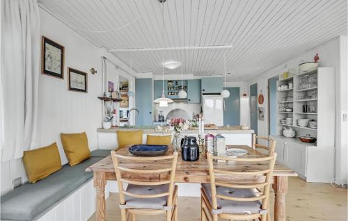 Lild Strand House | Holiday Home Svenstibakkevej Denm