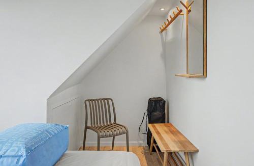 Assens House | Holiday Home Swarthofthi - 90m from the sea by Interhome
