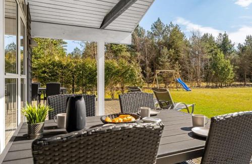Torup Strand House | Holiday Home Tamika - 950m from the sea by Interhome
