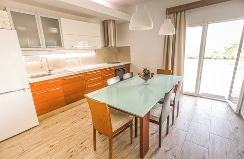 Lecevica House | Holiday home Tesija with private heated pool and jacuzzi