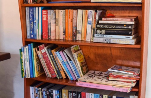 St Brides House | Holiday Home The Stables by Interhome