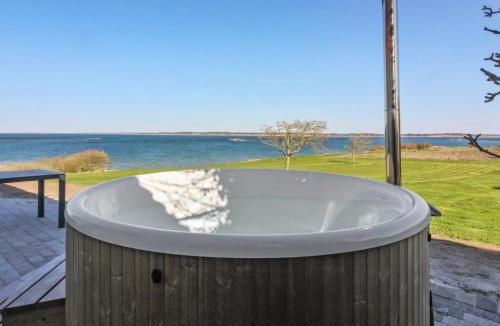 Struer House | Holiday Home Thorge - 75m to the fjord by Interhome