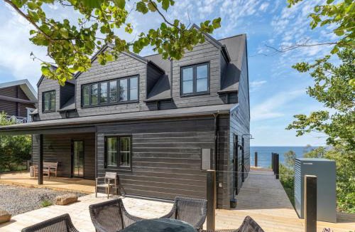 Vang House | Holiday Home Thormoth - 200m from the sea by Interhome
