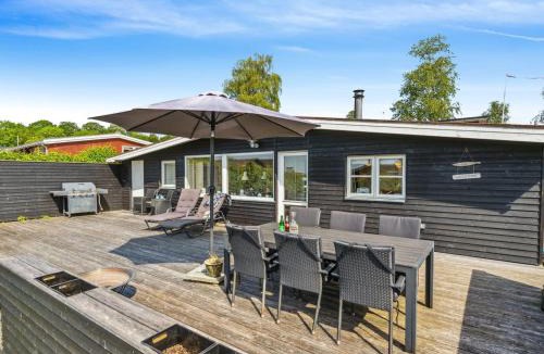 Hejsager Strand House | Holiday Home Thrugils - 200m from the sea by Interhome