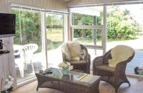 Lonstrup House | Holiday Home Tia - 900m from the sea by Interhome