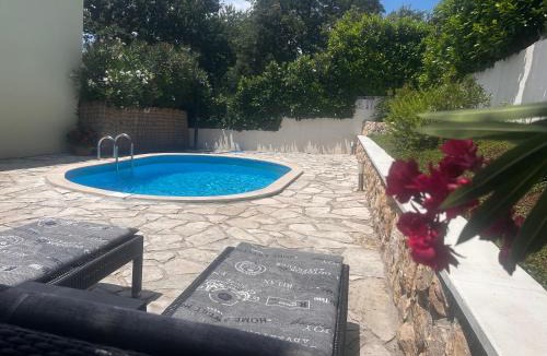 Zvekovica House | Holiday Home Tina