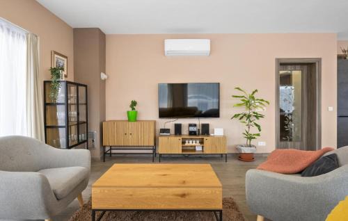 Oklaj House | Holiday Home Tina