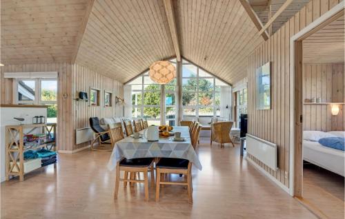Nr. Lyngby Strand House | Holiday Home Toftevej Løkken V