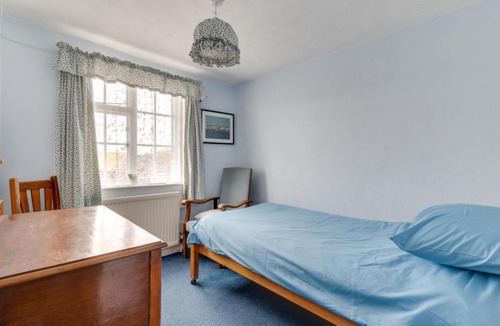 Rye House | Holiday Home Traders Pass by Interhome