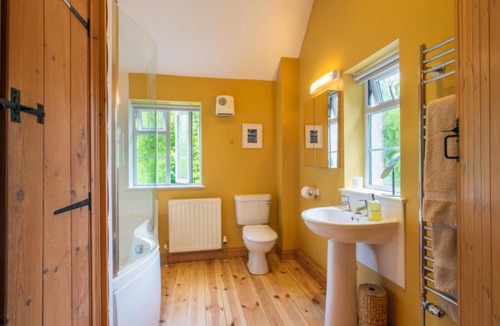 Barbrook House | Holiday Home Tree Tops by Interhome