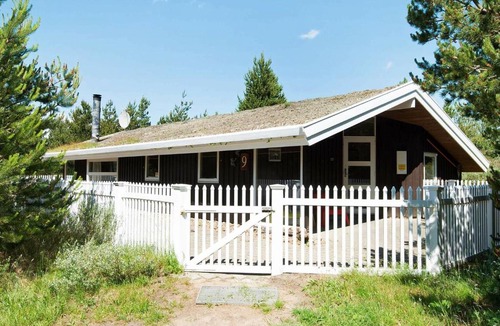Bolilmark House | Holiday Home Trinnesvej