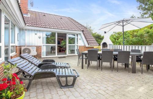 Vejers Strand House | Holiday Home Tuula - 1-1km from the sea by Interhome