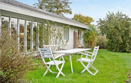 Smidstrup Strand House | Holiday Home Tyr-Holmen
