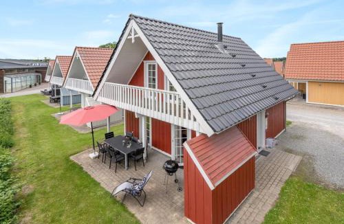 Grasten House | Holiday Home Uffe - 100m to the fjord by Interhome