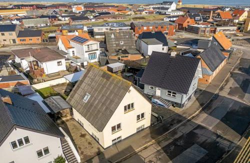 Thyboron House | Holiday Home Ullakarin - 200m from the sea by Interhome