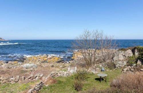 Sandvig House | Holiday Home Ullamaj - 30m from the sea by Interhome