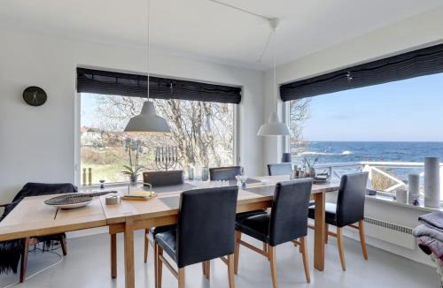 Sandvig House | Holiday Home Ullamaj - 30m from the sea by Interhome