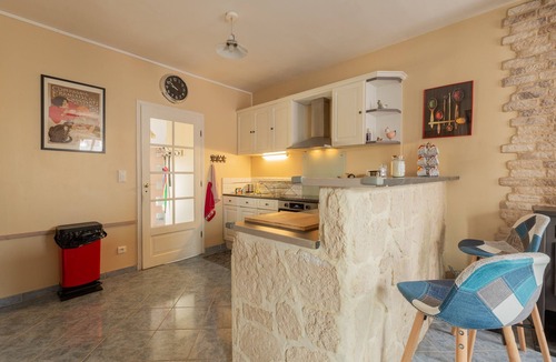 Mers-les-Bains House | Holiday Home "Up to 8 Guests" with Terrace
